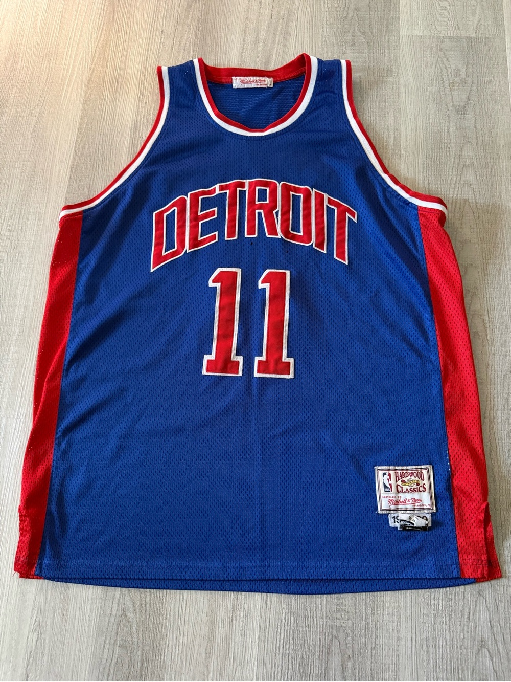 Vintage Isiah Thomas Hardwood Classics Mitchell & Ness Detroit Piston #11 Jersey - Picture 1 of 7